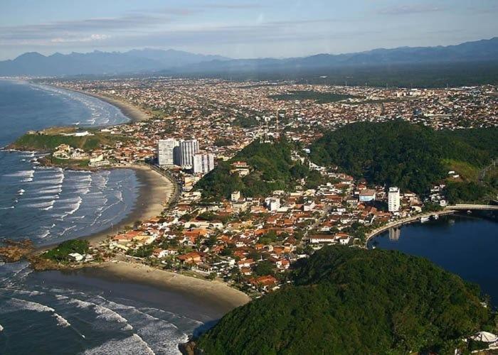 Pousada Ramos Na Areia Hotel Itanhaém Exterior photo