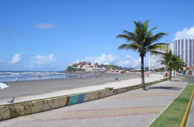 Pousada Ramos Na Areia Hotel Itanhaém Exterior photo